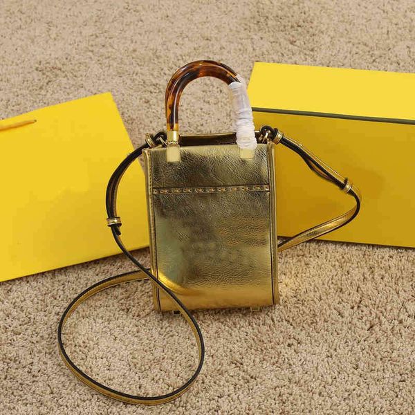 luxury saddle crossbody fends bags for womens multicolor handbag designer sling baguette the tote bag shoulder purses woman 7a fashion walle
luxury saddle crossbody fends bags for womens multicolor handbag designer sling baguette the tote bag shoulder purses woman 7a fashion walle