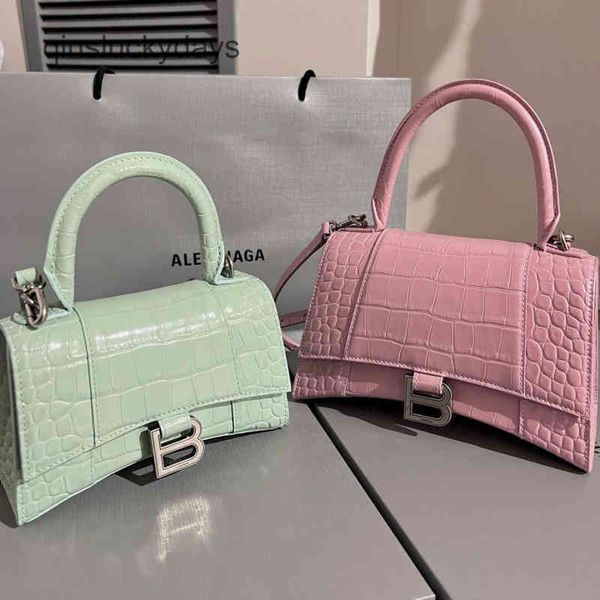 di0rbags luxury balencaig bags outlet genuine leather women's spring and summer 2022 new fashion versatile alligator pa
di0rbags luxury balencaig bags outlet genuine leather women's spring and summer 2022 new fashion versatile alligator pa