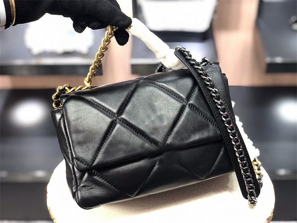 original quality women bags designer bags purses lambskin classic quilted double flap medium size chain handbag luxuries designers mini shou
original quality women bags designer bags purses lambskin classic quilted double flap medium size chain handbag luxuries designers mini shou