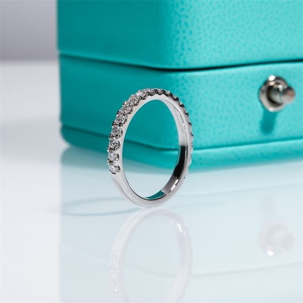 cluster rings anujewel 2mm d color diamond band ring 18k gold plated silver wedding rings jewelry wholesale 220922, Golden;silver
cluster rings anujewel 2mm d color diamond band ring 18k gold plated silver wedding rings jewelry wholesale 220922, Golden;silver