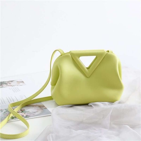bottegas bag point bags bottegas handbags venetas price designer cloud inverted triangle 2023 vneck leather womens bi3j
bottegas bag point bags bottegas handbags venetas price designer cloud inverted triangle 2023 vneck leather womens bi3j