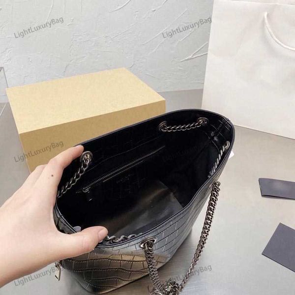 designer luxury bags for womens handbags crossbody purses large capacity versatile the tote bag loulou multicolour 7a fashion inclined shoul
designer luxury bags for womens handbags crossbody purses large capacity versatile the tote bag loulou multicolour 7a fashion inclined shoul