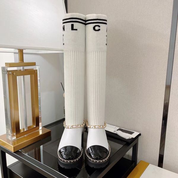 2022 designer women luxury tall woolen socks boots fashion catwalk classic leather chain elements letters versatile casual boots thick soled, Black
2022 designer women luxury tall woolen socks boots fashion catwalk classic leather chain elements letters versatile casual boots thick soled, Black