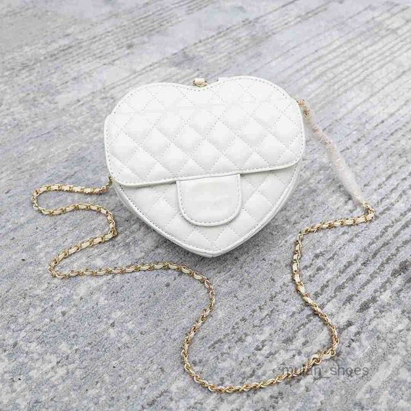 shoulder bags evening heartshaped women's designer luxury shoulder messenger chain compact and convenient
shoulder bags evening heartshaped women's designer luxury shoulder messenger chain compact and convenient