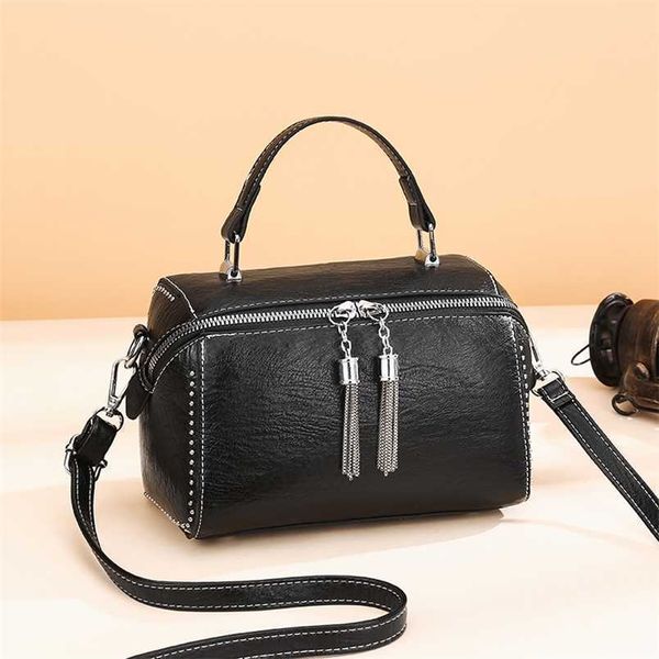 evening bags brand women leather handbags fashion rivet female multicolor high capacity crossbody for ladies luxury shoulder 220923
evening bags brand women leather handbags fashion rivet female multicolor high capacity crossbody for ladies luxury shoulder 220923