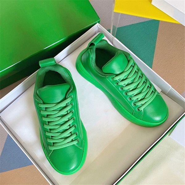 casual bread shoes couple sneakers simple and comfortable solid color cowhide pillow shoe size 35-45, Black
casual bread shoes couple sneakers simple and comfortable solid color cowhide pillow shoe size 35-45, Black