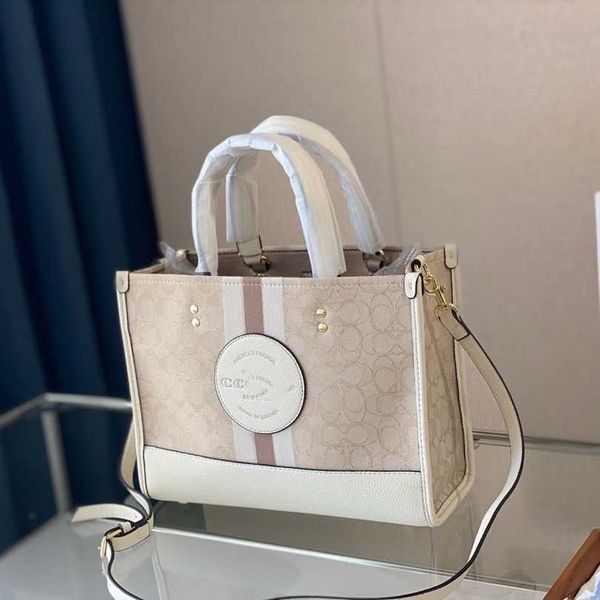 luxuries designers women coch bag cochs crossbody handbag shoulder totes bags cc designer handbags tote purses wallet 7ode
luxuries designers women coch bag cochs crossbody handbag shoulder totes bags cc designer handbags tote purses wallet 7ode