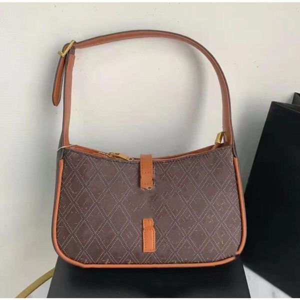 evening bags cowhide hobo underarm bag women shoulder crossbody bags designers luxury handbags mini totes lady purses envelope messenger ba
evening bags cowhide hobo underarm bag women shoulder crossbody bags designers luxury handbags mini totes lady purses envelope messenger ba