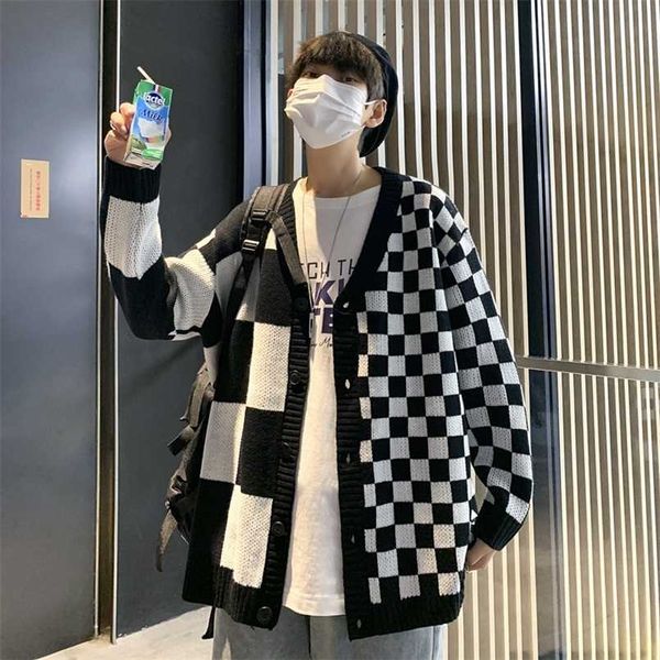 men's sweaters stitching plaid cardigan brand retro loose knit jacket spring and autumn harajuku clothing 220923, White;black
men's sweaters stitching plaid cardigan brand retro loose knit jacket spring and autumn harajuku clothing 220923, White;black