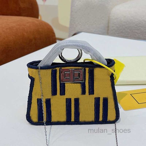 2022 evening bags coin purse handbag wallet shoulder bag cross body bags women tote canvas classic embroidery letter metal hardware hasp cel
2022 evening bags coin purse handbag wallet shoulder bag cross body bags women tote canvas classic embroidery letter metal hardware hasp cel