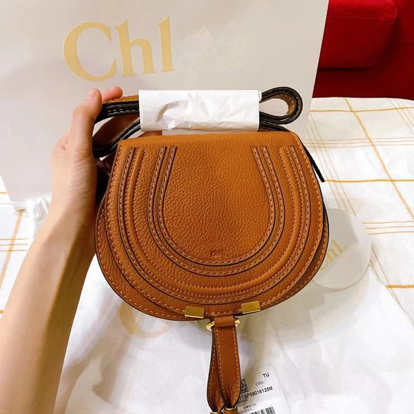 designer marcie luxury saddles bag women's mens wallets small famous wholesale shoulder straps handbag clutch flap tote cowhide leather
designer marcie luxury saddles bag women's mens wallets small famous wholesale shoulder straps handbag clutch flap tote cowhide leather