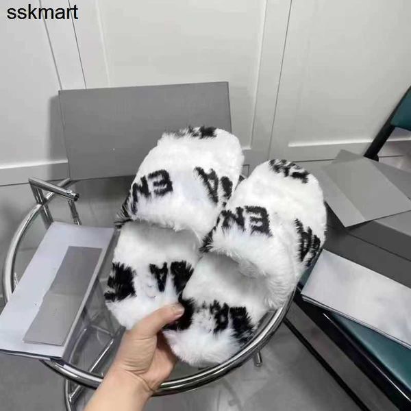 slippers designer famous brand balencaigassnew fall winter lamb hair paris letter casual flat outwear cotton shoes warm ermine hair one word, Black
slippers designer famous brand balencaigassnew fall winter lamb hair paris letter casual flat outwear cotton shoes warm ermine hair one word, Black