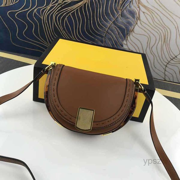 evening bags 2021 saddle shoulder bag women crossbody bags genuine leather clutch handbag cover plain ajustable strap gold hardware mini fa
evening bags 2021 saddle shoulder bag women crossbody bags genuine leather clutch handbag cover plain ajustable strap gold hardware mini fa