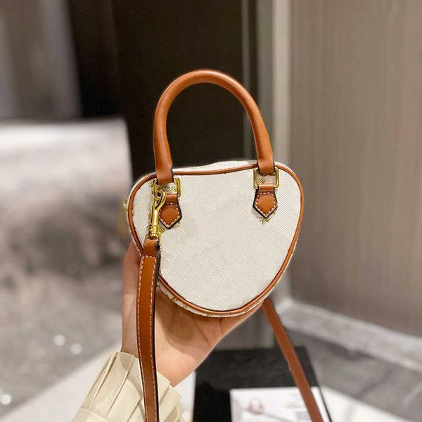 shoulder bag coabag designer bags love leather handbag ladies fashion messenger wallet mini retro tote bag 4 colors 220915
shoulder bag coabag designer bags love leather handbag ladies fashion messenger wallet mini retro tote bag 4 colors 220915