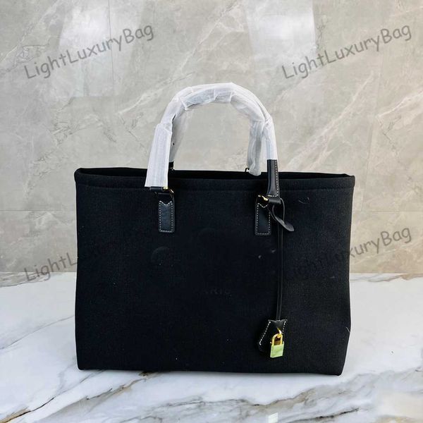 5a canvas bag designer wallet quality simple atmosphere for women classic famous brand shopping purses 220924
5a canvas bag designer wallet quality simple atmosphere for women classic famous brand shopping purses 220924