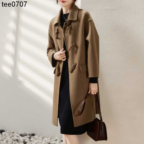 autumn and winter 2022 new fashion woolen designer jacket coat simple cow horn buckle medium length women's double sided cashmere coat, Tan;black
autumn and winter 2022 new fashion woolen designer jacket coat simple cow horn buckle medium length women's double sided cashmere coat, Tan;black