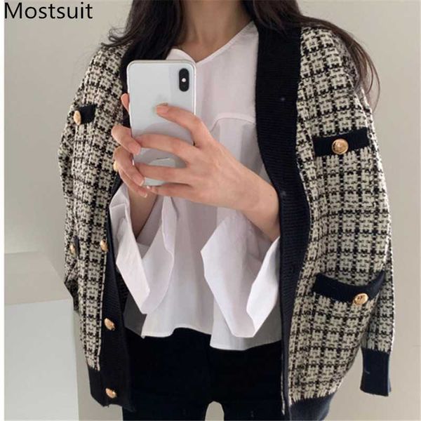 women's sweaters 2022 autumn korean plaid knitted cardigans sweaters women long sleevev-neck single-breasted elegant vintage cardigans, White;black
women's sweaters 2022 autumn korean plaid knitted cardigans sweaters women long sleevev-neck single-breasted elegant vintage cardigans, White;black