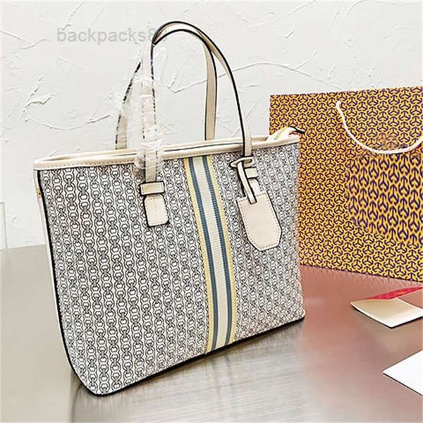 designer luxury women bag tory handbag tb fashion inclined shoulder bags versatile purses tories burchs totes large capacity saddle coal wal
designer luxury women bag tory handbag tb fashion inclined shoulder bags versatile purses tories burchs totes large capacity saddle coal wal