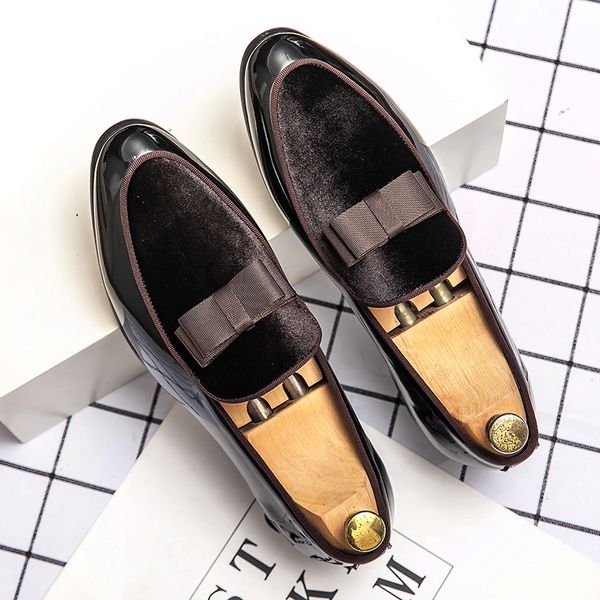 

Fashion Half Slipper Men Shoes Black Faux Suede Personality Floral Embroidery Slip-on Baotou Sling Heel Comfortable Casual Daily AD250, Clear