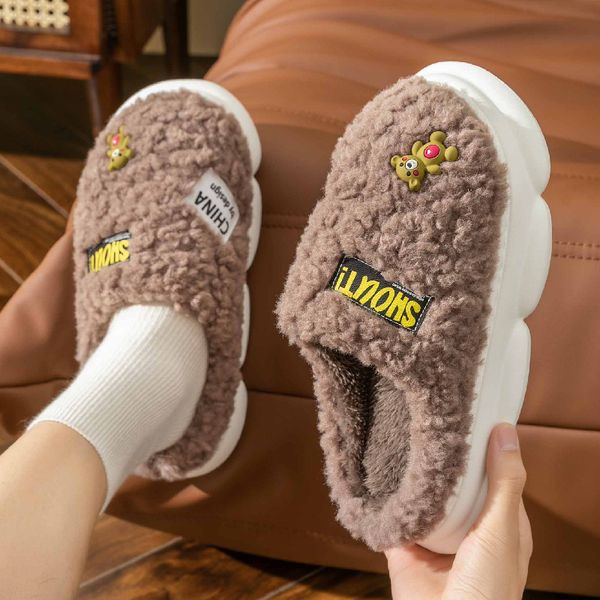 slippers home woman shoe cotton slides for couples winter indoor warm plush quiet soft sole floor household female chunky slippers 220926, Black
slippers home woman shoe cotton slides for couples winter indoor warm plush quiet soft sole floor household female chunky slippers 220926, Black