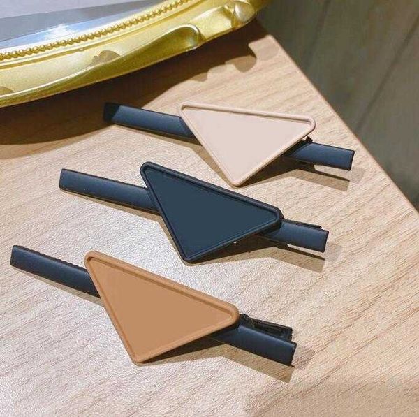 classic triangle hair clips designer letters hairpin women candy color barrettes party hairpins for girls jewelry accessories link a, Golden;silver
classic triangle hair clips designer letters hairpin women candy color barrettes party hairpins for girls jewelry accessories link a, Golden;silver