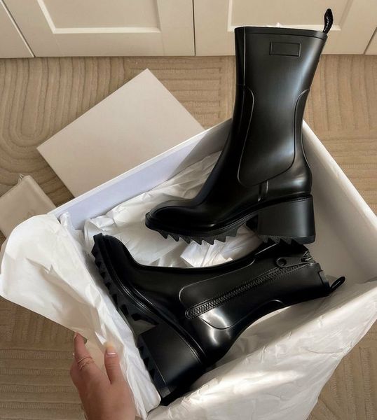 women platform boot betty boot pvc rain boots mallo abkle welly jamie high heels beeled designer knee-high black waterproof rainshoes
women platform boot betty boot pvc rain boots mallo abkle welly jamie high heels beeled designer knee-high black waterproof rainshoes