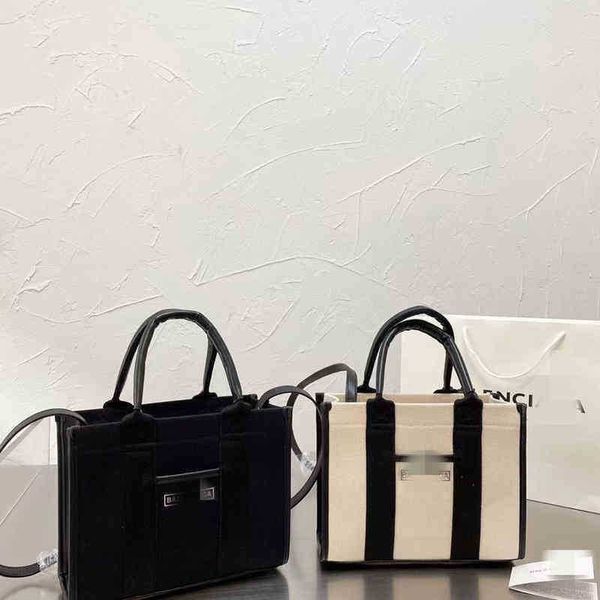 bags designer fashion bbalencaigass handbags bag 2022 colors made women's linen canvas fashionable casual.
bags designer fashion bbalencaigass handbags bag 2022 colors made women's linen canvas fashionable casual.