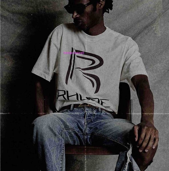 men's t-shirts rhude american fashion brand rhude letter r championship title flag high street style loose short sleeve t-shirt, White;black
men's t-shirts rhude american fashion brand rhude letter r championship title flag high street style loose short sleeve t-shirt, White;black