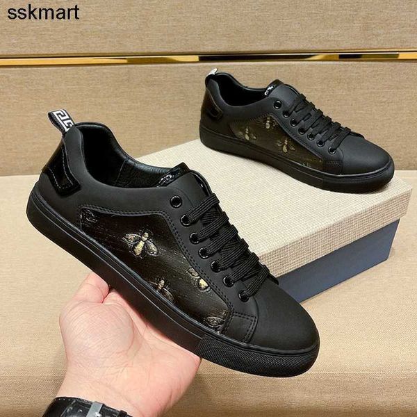 dress shoes designer luxury little bee black men women famous brand sneakers spring autumn board shoes high edition leather
dress shoes designer luxury little bee black men women famous brand sneakers spring autumn board shoes high edition leather