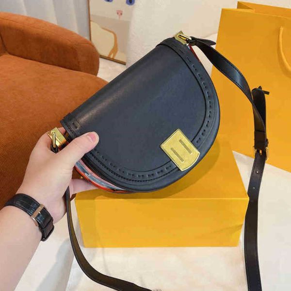 luxury saddle crossbody fends bags for womens multicolor handbag designer sling baguette the tote bag shoulder purses woman 7a fashion walle
luxury saddle crossbody fends bags for womens multicolor handbag designer sling baguette the tote bag shoulder purses woman 7a fashion walle