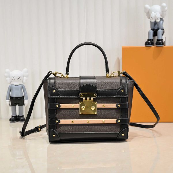 tote bag luxury women lady fashion shoulder shopping designer handbags famous large capacity plain letter leather coin purse casual
tote bag luxury women lady fashion shoulder shopping designer handbags famous large capacity plain letter leather coin purse casual
