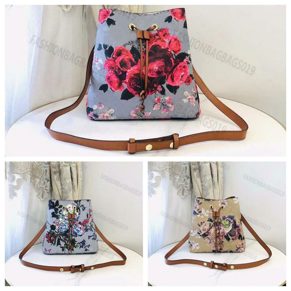 ladies neonoe bucket bag garden flower pattern m44021 drawstring shoulderbag noe neo mm tote bags embossing monograms hobo adjustable strap
ladies neonoe bucket bag garden flower pattern m44021 drawstring shoulderbag noe neo mm tote bags embossing monograms hobo adjustable strap