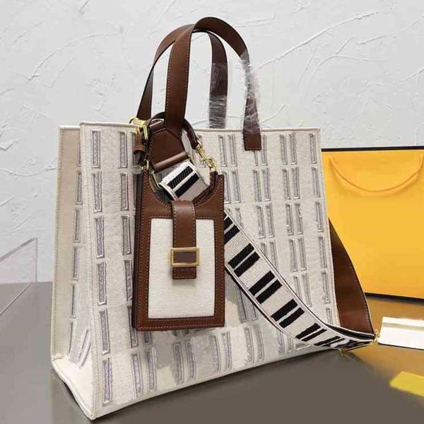 luxury saddle crossbody fends bags for womens multicolor handbag designer sling baguette the tote bag shoulder purses woman 7a fashion walle
luxury saddle crossbody fends bags for womens multicolor handbag designer sling baguette the tote bag shoulder purses woman 7a fashion walle