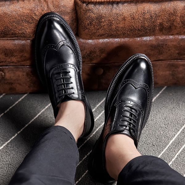 fashion oxford shoes classic trend latest style designer black comfortable antiskid soft sole light breathable lace up men, Red;white
fashion oxford shoes classic trend latest style designer black comfortable antiskid soft sole light breathable lace up men, Red;white