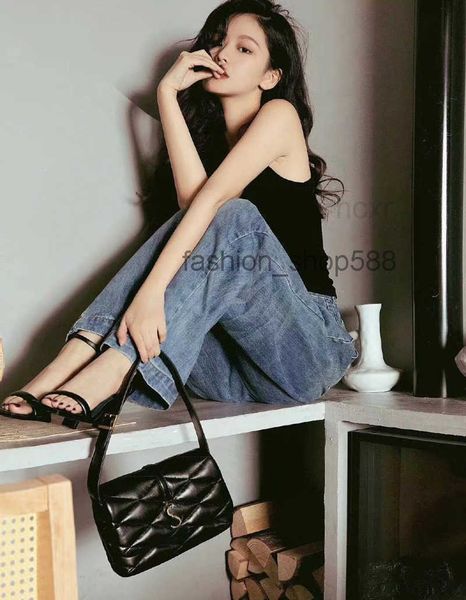 designer bag large wholesale ladies underarm bags personality women's shoulder bags casual fashion hand wallets 2022 quality
designer bag large wholesale ladies underarm bags personality women's shoulder bags casual fashion hand wallets 2022 quality