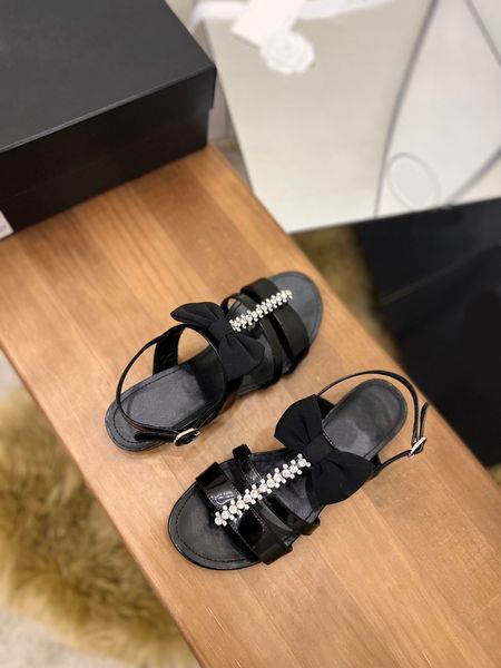 women 's heels sandals slippers calfskin rhinestone strass black outdoor casual vintage sandal summer designer luxury fashion ladies be
women 's heels sandals slippers calfskin rhinestone strass black outdoor casual vintage sandal summer designer luxury fashion ladies be