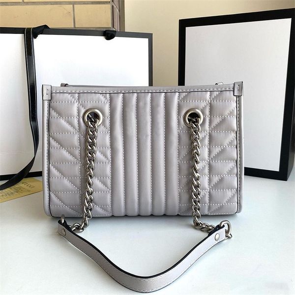 2022 new women's luxury handheld shoulder bag diamond wallet large shopping belt original grey fashion fashion casual versatile
2022 new women's luxury handheld shoulder bag diamond wallet large shopping belt original grey fashion fashion casual versatile