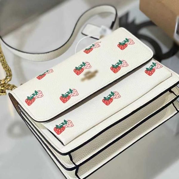 evening bags the new version of the organ bag is fashionable and versatile. it is a must-have for strawberry 2022 color blocking and women&#
evening bags the new version of the organ bag is fashionable and versatile. it is a must-have for strawberry 2022 color blocking and women&#