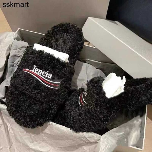 slippers designer balencaigass paris fur women wear the new autumn winter family embroidered letters aristocratic slippers black fur shoes
slippers designer balencaigass paris fur women wear the new autumn winter family embroidered letters aristocratic slippers black fur shoes