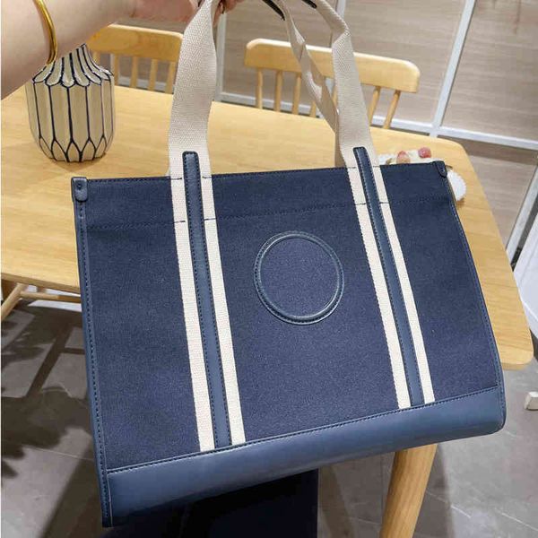 designer luxury women bag tory handbag tb fashion inclined shoulder bags versatile purses tories burchs totes large capacity saddle coal wal
designer luxury women bag tory handbag tb fashion inclined shoulder bags versatile purses tories burchs totes large capacity saddle coal wal