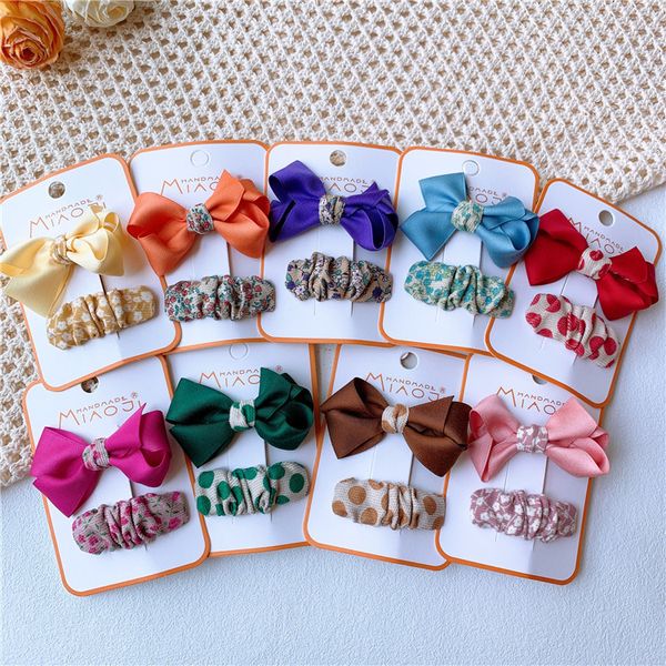 2 pcs fashion sweet girl princess bow hairpin headwear korean children's floral dot pleated fabric bb clip hair accessories, Slivery;white
2 pcs fashion sweet girl princess bow hairpin headwear korean children's floral dot pleated fabric bb clip hair accessories, Slivery;white