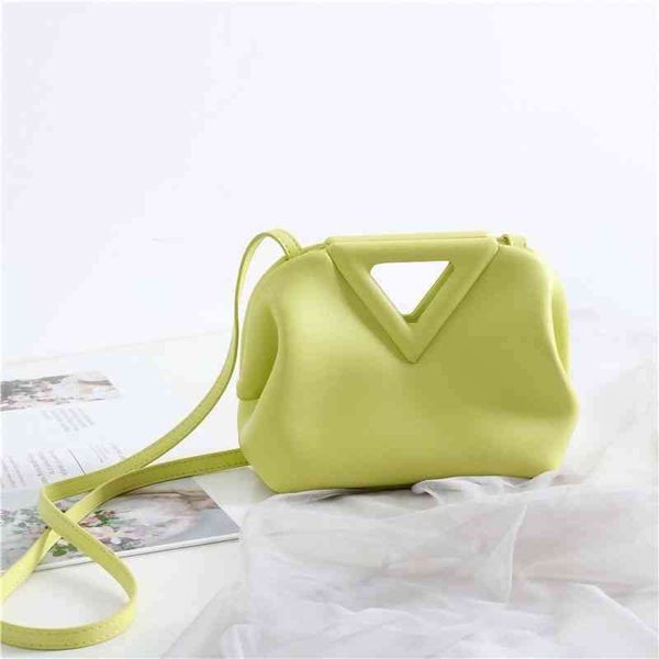 botte point bags botte handbags veneprice bags cloud inverted triangle bag 2022 new v-neck fashion leather wo rainbow
botte point bags botte handbags veneprice bags cloud inverted triangle bag 2022 new v-neck fashion leather wo rainbow