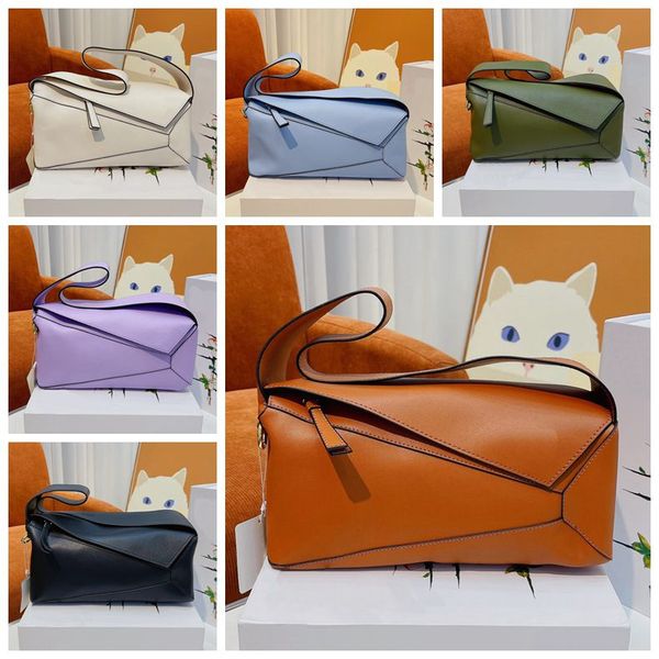 luxury bag designer handbag crossbody bags women designers tote bag ladies wallet purses solid color geometric patterns handbags
luxury bag designer handbag crossbody bags women designers tote bag ladies wallet purses solid color geometric patterns handbags
