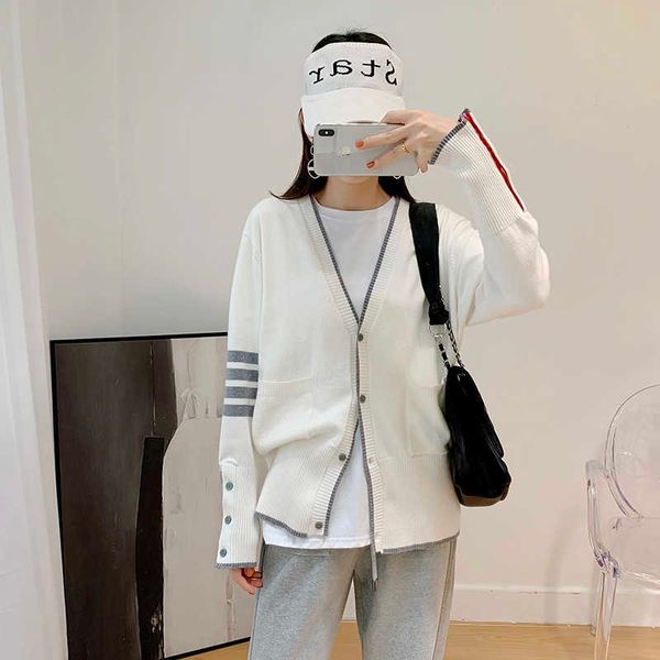 women's sweaters long sleeve spring autumn lover couple wool sweaters tb style brand new women men knitted cardigan sweater fashion t22, White;black
women's sweaters long sleeve spring autumn lover couple wool sweaters tb style brand new women men knitted cardigan sweater fashion t22, White;black