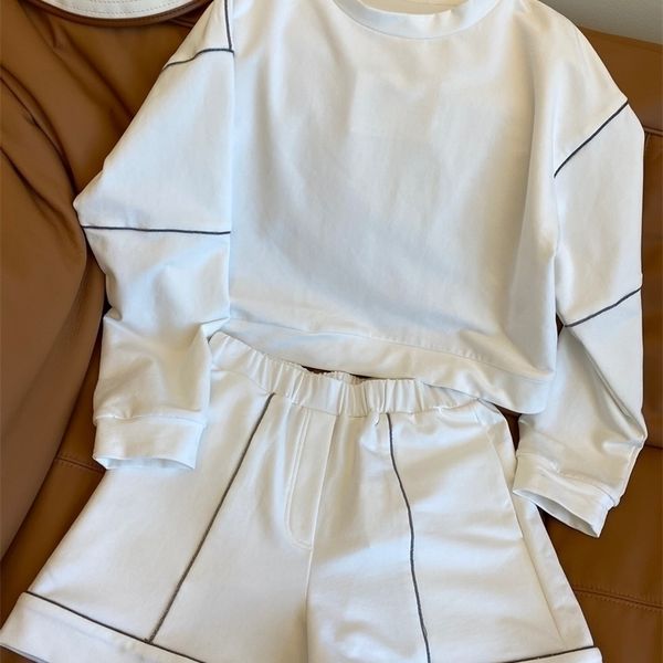 women's two piece pants 86 gulichic fashion loose pullover sweatshirt elastic waist shorts casual sport 2 set 220926, White
women's two piece pants 86 gulichic fashion loose pullover sweatshirt elastic waist shorts casual sport 2 set 220926, White