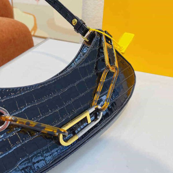 luxury saddle crossbody fends bags for womens multicolor handbag designer sling baguette the tote bag shoulder purses woman 7a fashion walle
luxury saddle crossbody fends bags for womens multicolor handbag designer sling baguette the tote bag shoulder purses woman 7a fashion walle