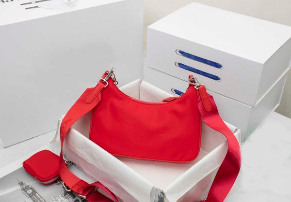 designer luxury women the tote bag fashion versatile handbags shoulder crossbody bags purse telfars totes large capacity saddle wallets 7a l
designer luxury women the tote bag fashion versatile handbags shoulder crossbody bags purse telfars totes large capacity saddle wallets 7a l