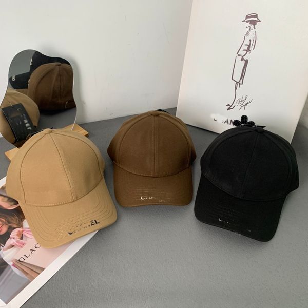 high-quality classic designer women men ball caps 4 seasons snapbacks double letter sports cap 3colors, Blue;gray
high-quality classic designer women men ball caps 4 seasons snapbacks double letter sports cap 3colors, Blue;gray