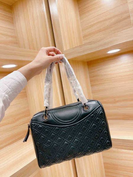 designer luxury women the tote bag fashion versatile handbags shoulder crossbody bags purse tories totes large capacity saddle wallets 7a cf
designer luxury women the tote bag fashion versatile handbags shoulder crossbody bags purse tories totes large capacity saddle wallets 7a cf