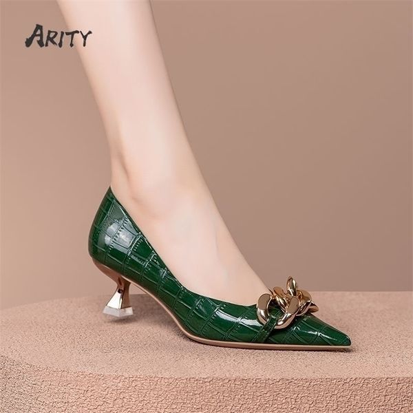 dress shoes women pumps all-match low heel pointed toe metal chain woman ol black soft leather work 220923
dress shoes women pumps all-match low heel pointed toe metal chain woman ol black soft leather work 220923